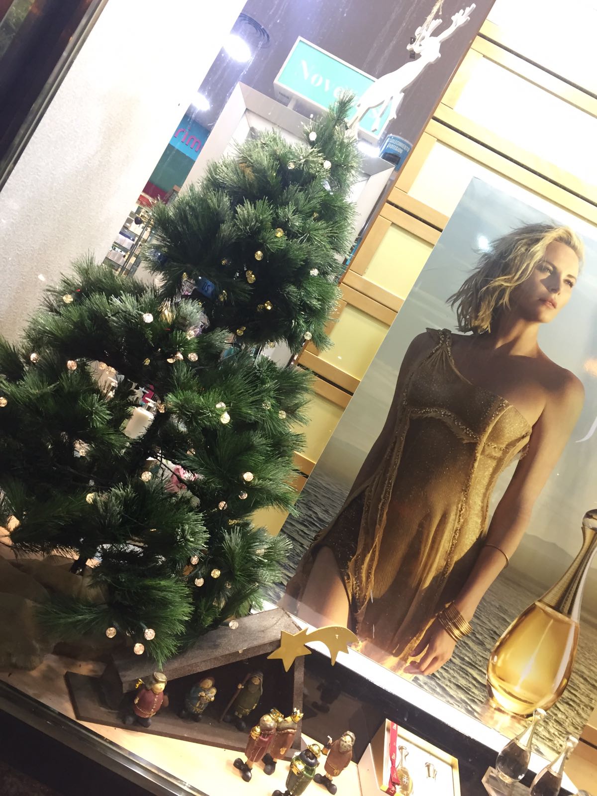 Charlize Theron també celebra el Nadal a Lleida!