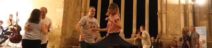 Lleida Swing celebra 5 anys ballant al claustre de la Seu Vella