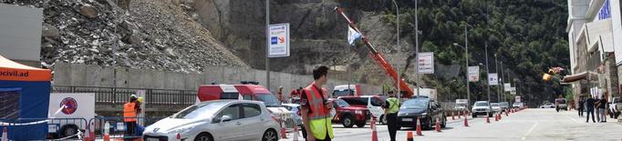 Andorra seguirà tallant el trànsit un cop oberta la via afectada per l'allau