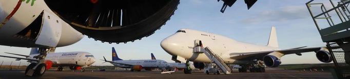 L’aeroport d’Alguaire rep els primers dos-cents esquiadors suecs i un segon Boeing 747