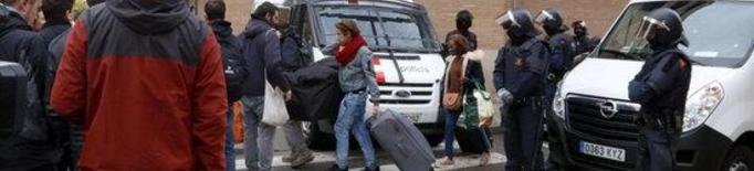 Els Mossos desallotgen dotze famílies que ocupaven un edifici al barri de Balàfia de Lleida des de feia vuit mesos