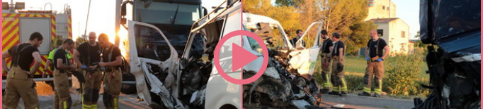 ⏯️ Mor el conductor d'una furgoneta en un xoc frontal contra un camió a Puigverd de Lleida