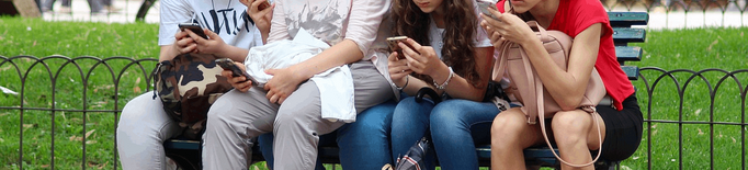 ⏯️ Mòbils i adolescència: com acompanyar els fills i filles en la incorporació del telèfon mòbil