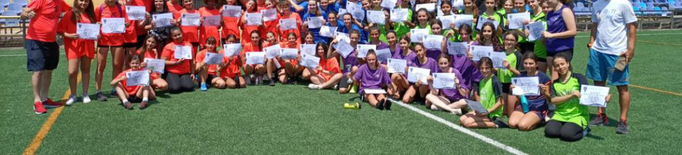 L’INS Caparrella guanya el Torneig d’Instituts de futbol femení del CF Pardinyes