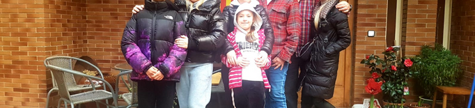Riner rep la primera família de refugiats ucraïnesos