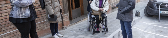 La Paeria arranja el carrer Indíbil i Mandoni per a millorar-ne l'accessibilitat