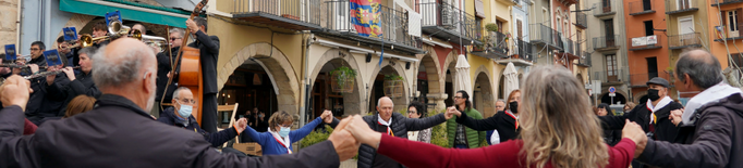Balaguer acull els actes de la 27a edició de la Nit de la Sardana