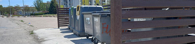 Instal·len tanques embellidores en tres illes de contenidors a Lleida
