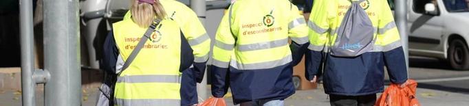 La brigada municipal d'inspecció d'escombraries revisa 167 bosses i detecta 9 possibles infractors