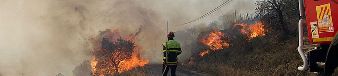 ⏯️ L'incendi del Rosselló arriba fins a Portbou amb 650 hectàrees afectades i evacuen els primers veïns