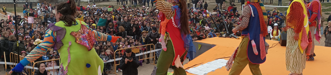 El Carnaval de Tàrrega inicia amb un espectacle que aplega més de 2.000 infants