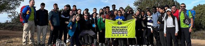Ruta senderista a la serra de Prades amb la participació de 60 joves