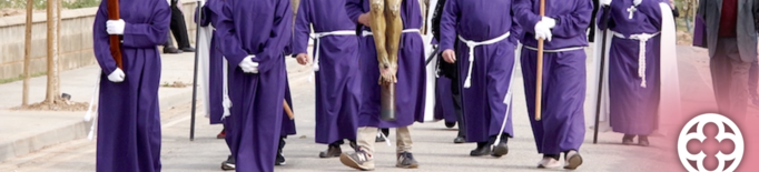 Alpicat celebra el Viacrucis, el principal acte de les celebracions religioses de la Setmana Santa