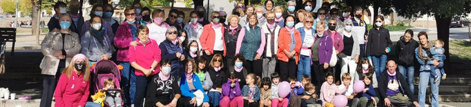 Caminada solidària contra el càncer de mama a la Pobla de Segur