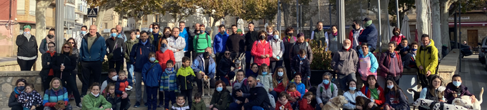 Caminada solidària a favor de la Marató a Castelldans