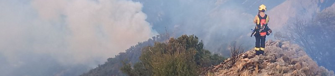 ⏯️ El foc d'Àger continua actiu i hi treballen 18 dotacions dels Bombers