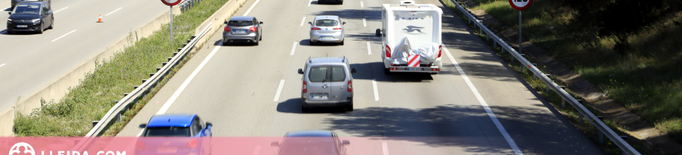 Trànsit proposa reduir la velocitat a l'autopista per l'incompliment de la distància de seguretat
