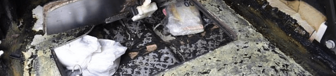 Intervenen un quilo de cocaïna i 32.400€ amagats en un vehicle a Lleida