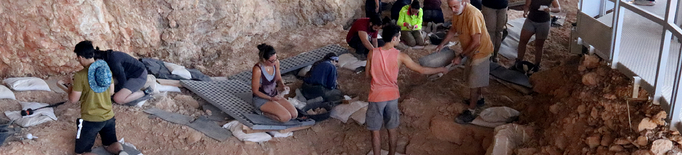 ⏯️ Troben noves restes neandertals de fa 60.000 anys a la Roca dels Bous