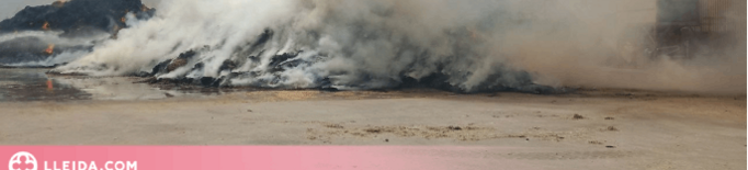 Un incendi crema una pila de farratges a Vallfogona de Balaguer