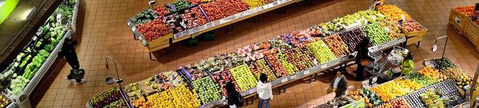Una cadena de supermercats lleidatana inaugura la seva primera botiga a Corbins