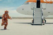 L'aeroport d'Alguaire, escenari d'un anunci d'Easy Jet