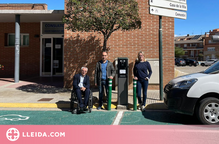 En marxa tres carregadors municipals per a vehicles elèctrics a Torrefarrera