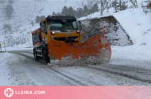 ⏯️ La neu obliga a circular amb cadenes pel port de la Bonaigua