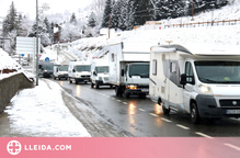 ⏯️ Temporers de neu fan una marxa lenta d'autocaravanes a Baqueira contra la falta d'habitatge