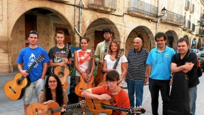Curs internacional de guitarra Emili Pujol a les Borges Blanques amb 15 alumnes