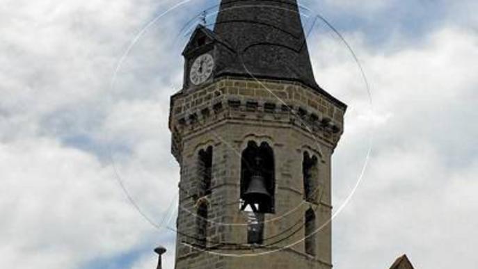Vielha conclou la restauració del campanar