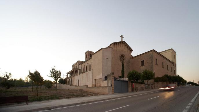El convent de Sant Bartomeu de Bellpuig acull aquest vespre el concert del quartet femení ‘Les Kol·lontai’