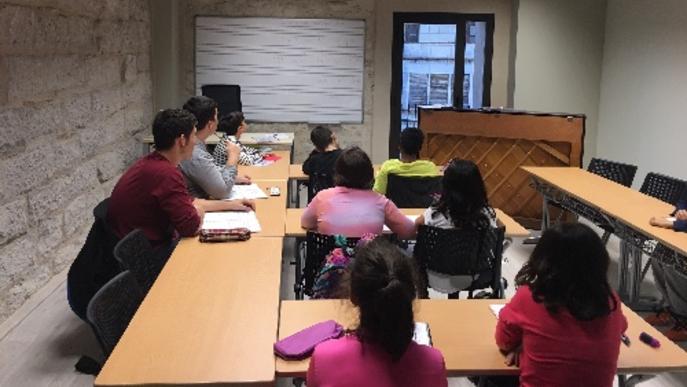 Més de 450 alumnes estrenen el nou Institut Musical de Fraga