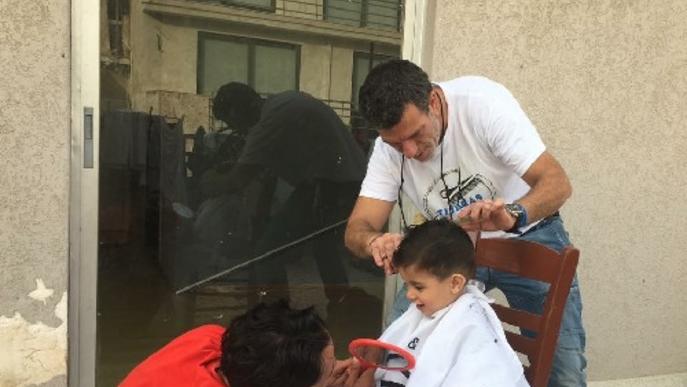 Un barber del Pallars anirà a Grècia a ajudar refugiats