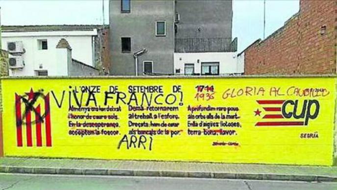 Denuncien pintades feixistes en un mural de la Diada a Almacelles