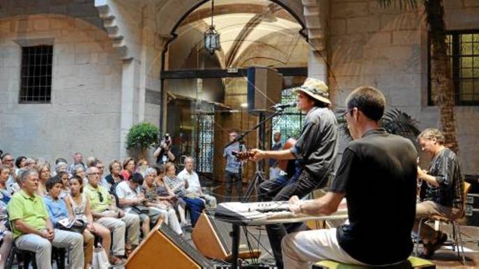 Xavier Baró tanca Barnasants dilluns i prepara un nou àlbum