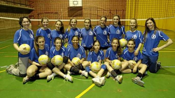El voleibol de Lleida comença a aixecar el cap
