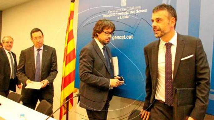 Bus exprés Lleida-Cervera amb wifi i premsa