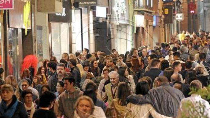 Puig demana al comerç aplicar la llei catalana d'horaris i no la de Rajoy