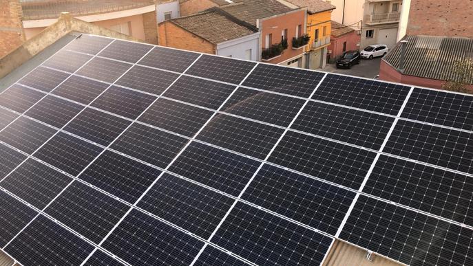 L'Ajuntament de Torrefarrera instal·la un sistema d’autoconsum elèctric a la teulada