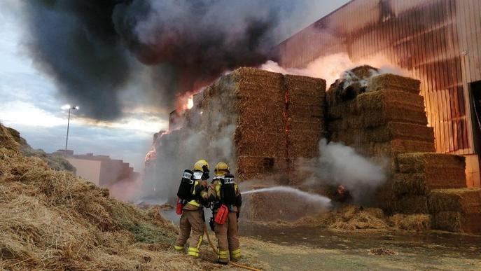 Incendi en una nau agrícola de Vallfogona de Balaguer