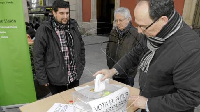 Una consulta d'Iniciativa diu 'no' al parc de barrufets a les Basses