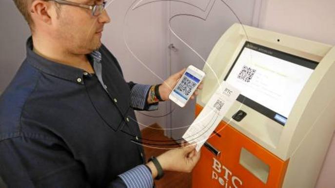 Lleida és la tercera ciutat de l'Estat amb un caixer de la moneda digital 'bitcoin'