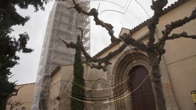 Vilagrassa inicia les obres per restaurar el campanar gòtic