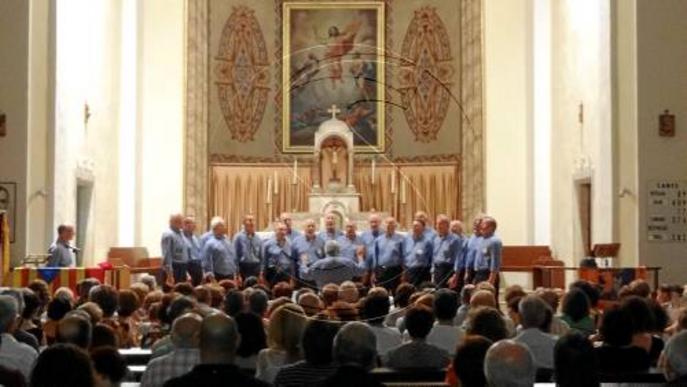 L'església de Juneda s'omple per rebre el cor italià El Scarpon del Piave