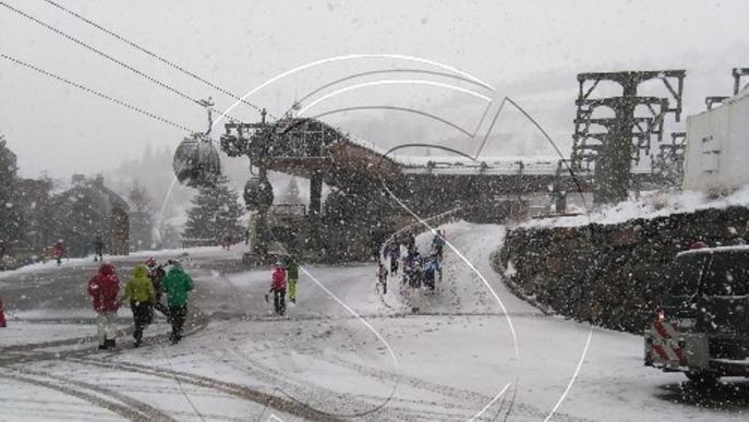 Segueix la nevada i les estacions de Lleida ofereixen fins a 179 quilòmetres esquiables
