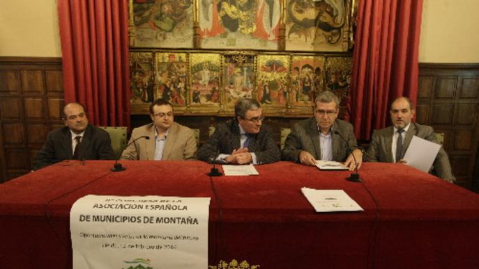 Els municipis de muntanya demanen a Lleida més infraestructures i visibilitat