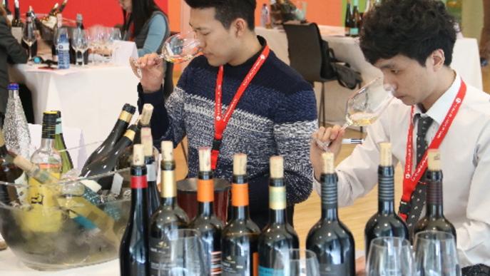 Els importadors coreans es rendeixen a la qualitat dels vins de Lleida