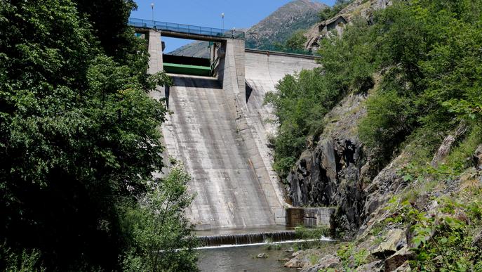 ⏯️ La presa de Tavascan estrena sensors amb control remot per augmentar o disminuir el cabal