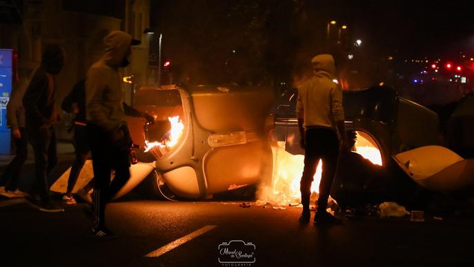 Quatre menors accepten la llibertat vigilada pels disturbis a Lleida contra la sentència del procés